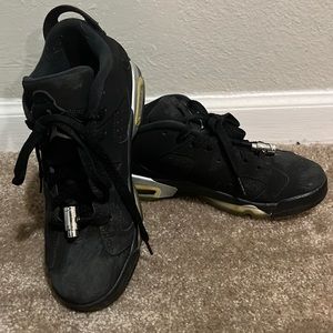 5.5 Retro 6 Jordan Low (Used, No Box)